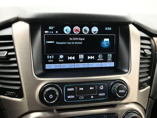 Photo of 2019 Summit White GMC Yukon
