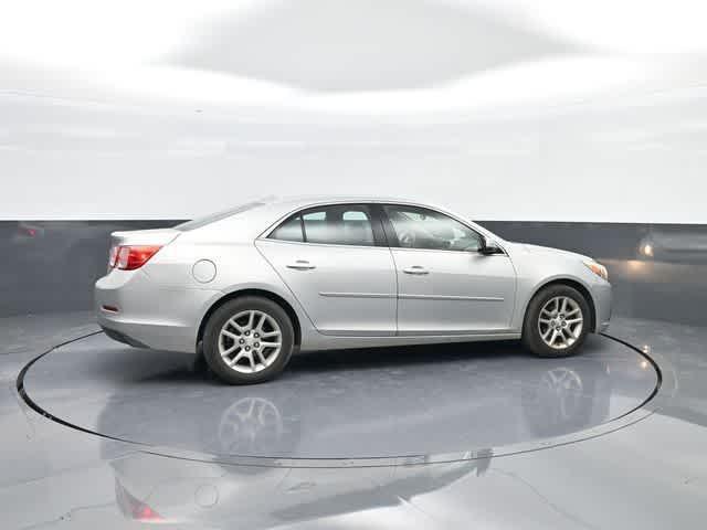 Photo of 2013 Silver Ice Metallic Chevrolet Malibu