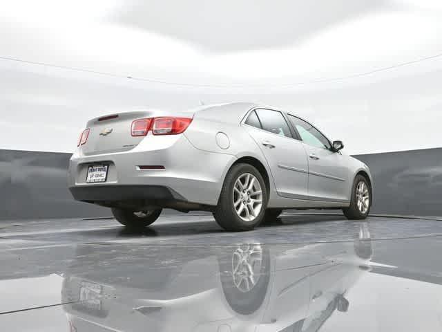 Photo of 2013 Silver Ice Metallic Chevrolet Malibu