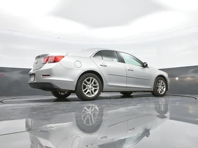 Photo of 2013 Silver Ice Metallic Chevrolet Malibu