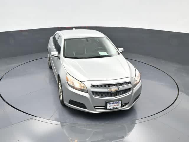 Photo of 2013 Silver Ice Metallic Chevrolet Malibu