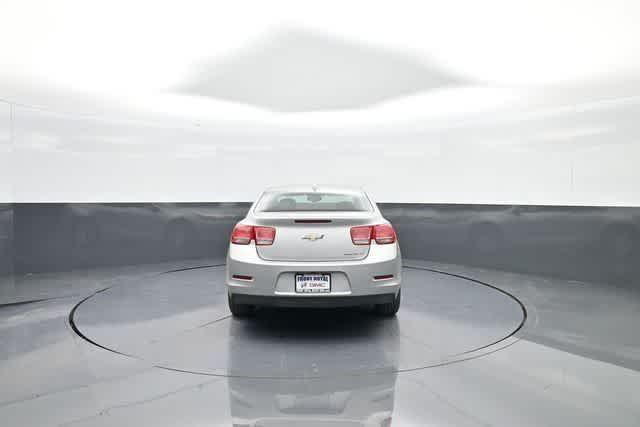 Photo of 2013 Silver Ice Metallic Chevrolet Malibu