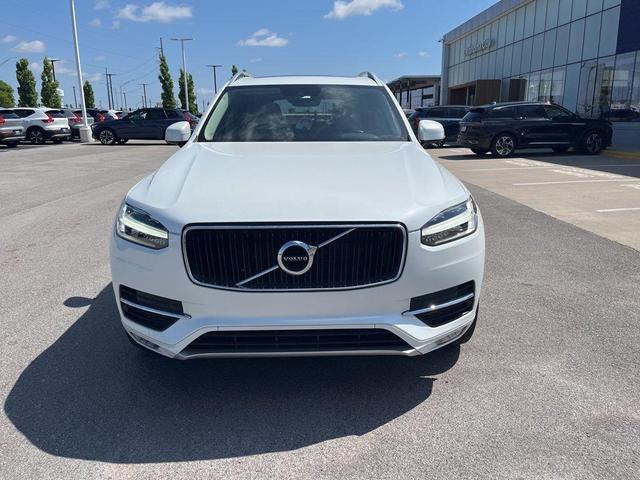 Photo of 2019 Crystal White Pearl Metallic Volvo XC90