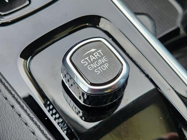 Photo of 2025 Denim Blue Metallic Volvo XC90