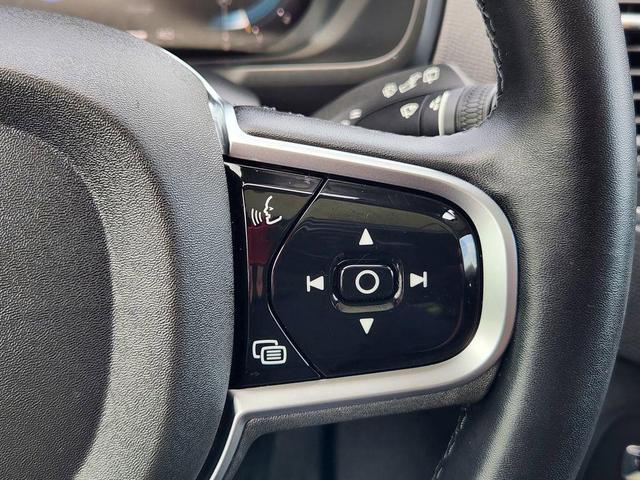 Photo of 2025 Denim Blue Metallic Volvo XC90