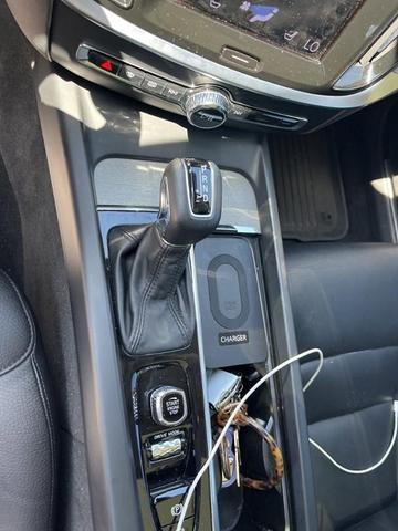 Photo of 2021 Denim Blue Metallic Volvo V60 Cross Country