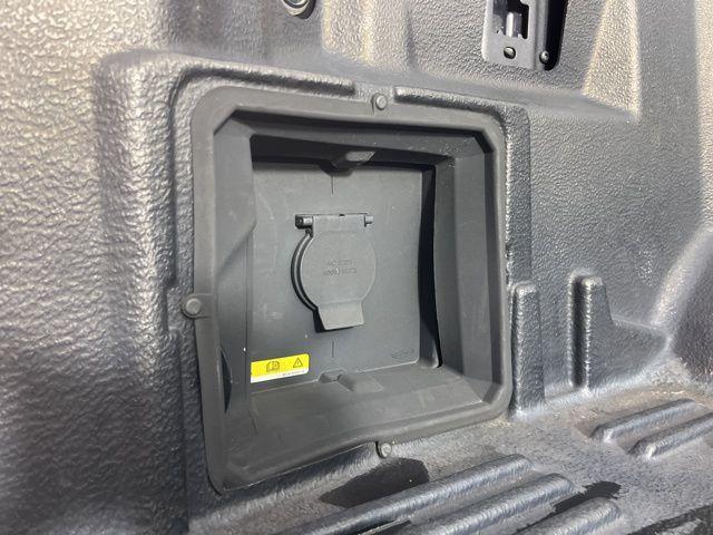 Photo of 2021 Black Ford F-150