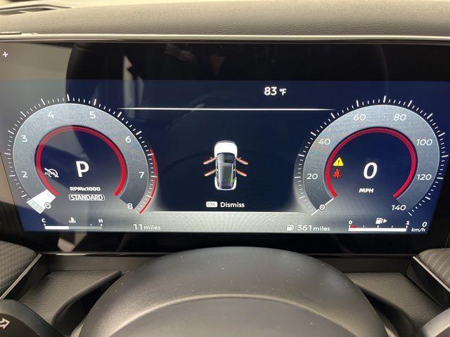 Photo of 2025 Aspen White Tri Nissan Kicks