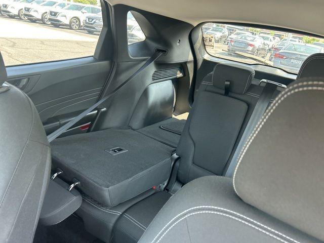 Photo of 2023 Silver Metallic Ford Escape