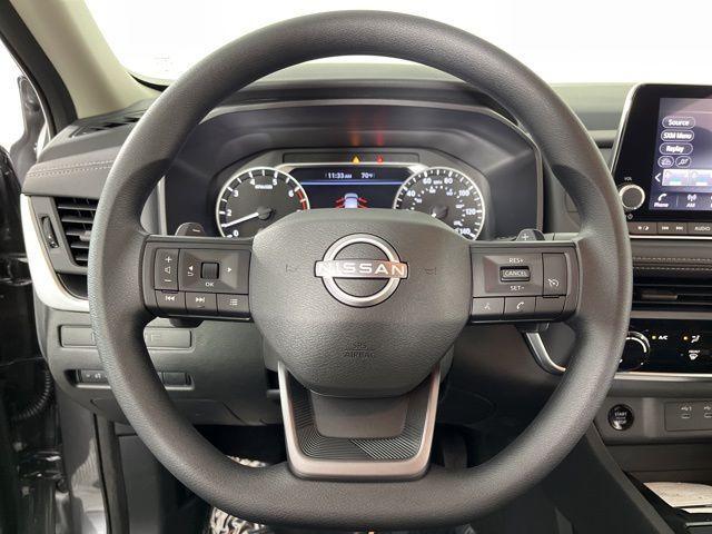 Photo of 2025 Gun Metallic Nissan Rogue