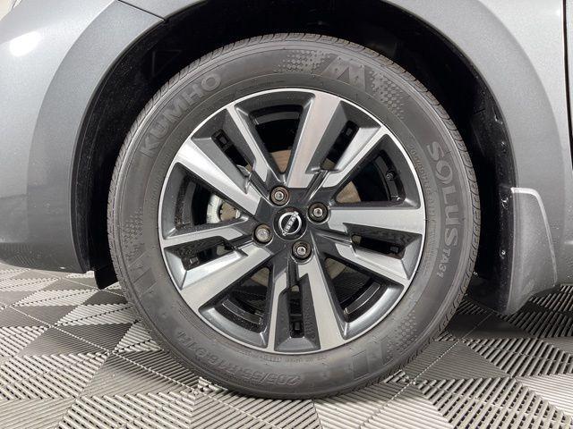Photo of 2025 Gun Metallic Nissan Versa