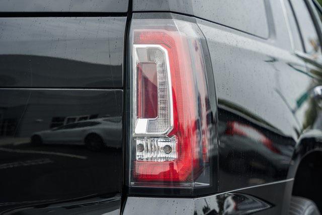 Photo of 2018 Onyx Black GMC Yukon