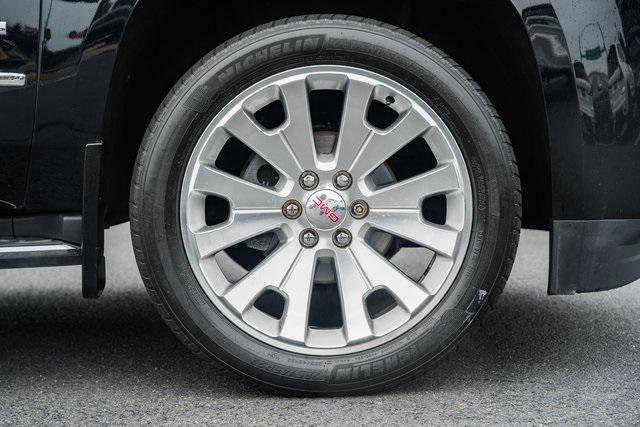 Photo of 2018 Onyx Black GMC Yukon