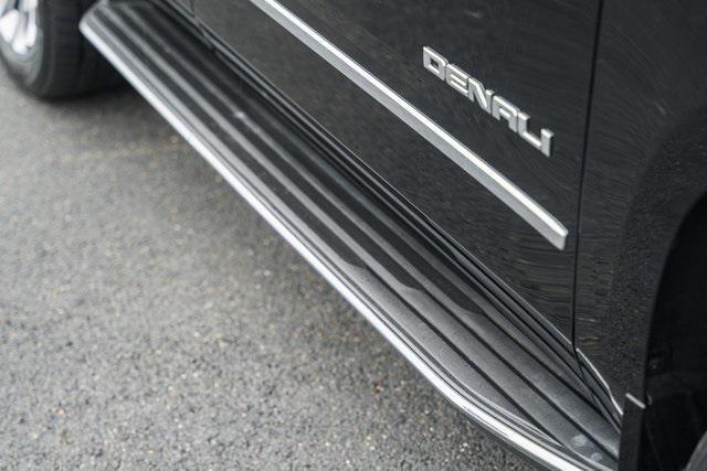 Photo of 2018 Onyx Black GMC Yukon