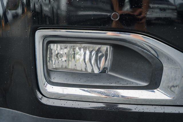 Photo of 2018 Onyx Black GMC Yukon
