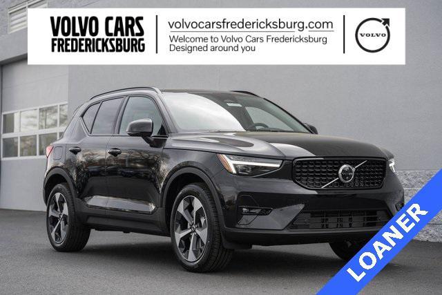 2025 Volvo XC40