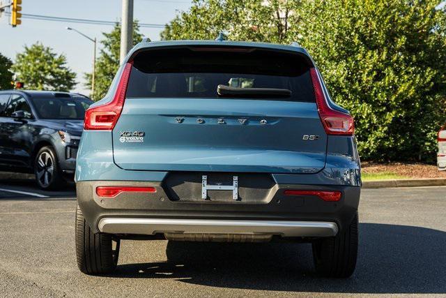 Photo of 2023 Fjord Blue Metallic Volvo XC40