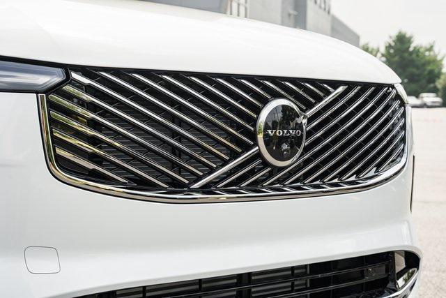 Photo of 2026 Crystal White Pearl Volvo XC90 Plug-In Hybrid