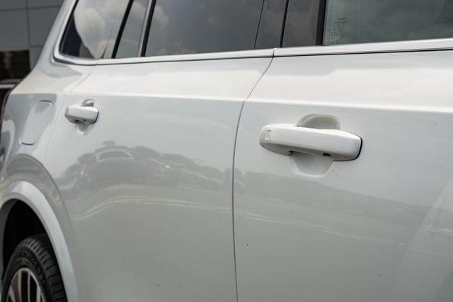 Photo of 2026 Crystal White Pearl Volvo XC90 Plug-In Hybrid