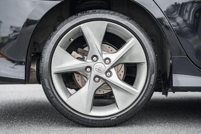 Photo of 2014 Attitude Black Metallic Toyota Camry