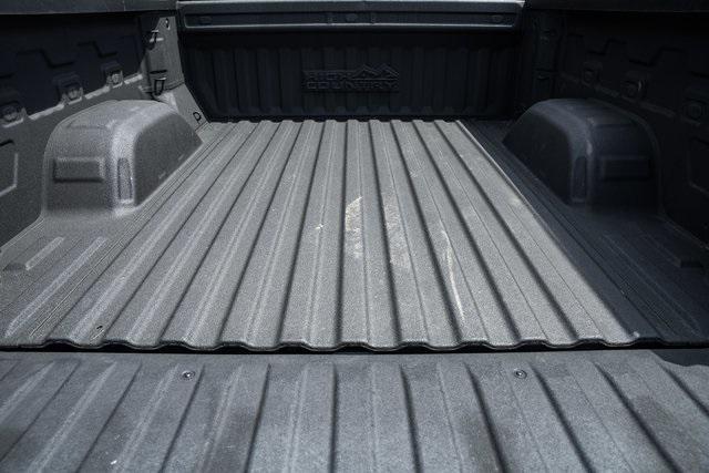Photo of 2023 Black Chevrolet Silverado 1500
