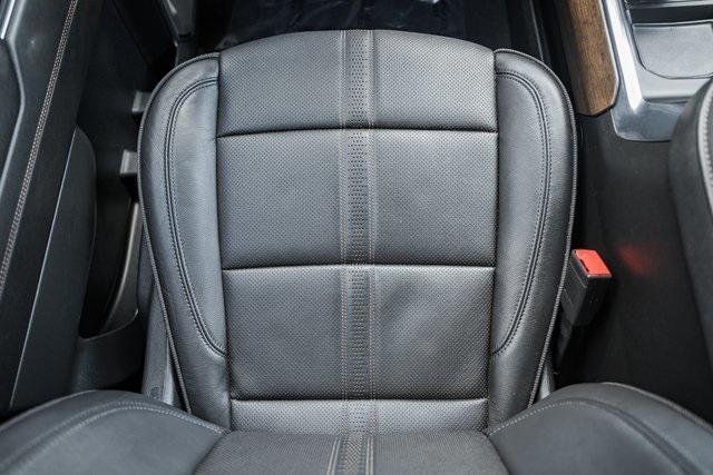 Photo of 2023 Black Chevrolet Silverado 1500
