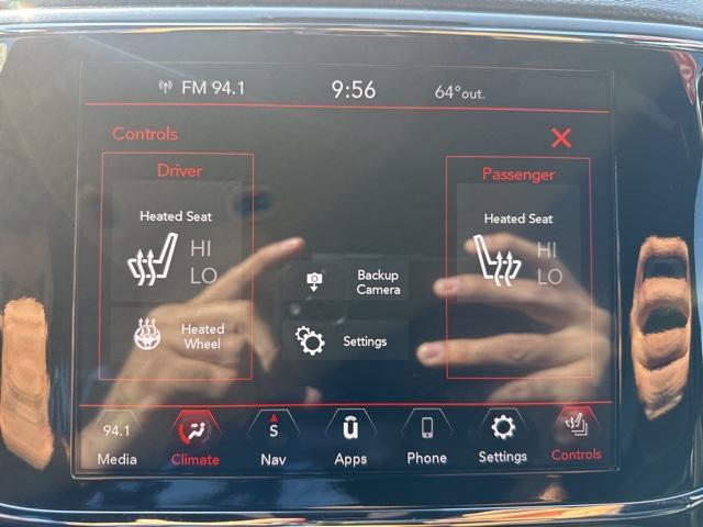 Photo of 2021 Bright White Clearcoat Jeep Grand Cherokee