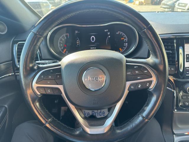 Photo of 2021 Bright White Clearcoat Jeep Grand Cherokee
