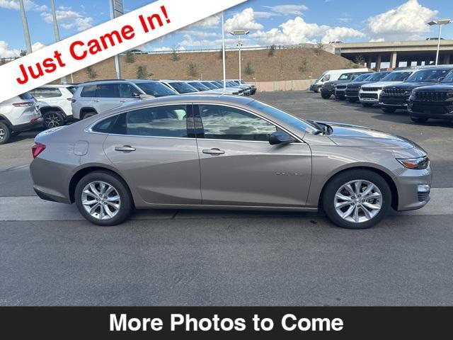Photo of 2024 Mineral Gray Metallic Chevrolet Malibu