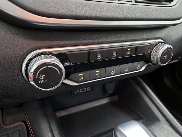 Photo of 2021 Gray Nissan Altima