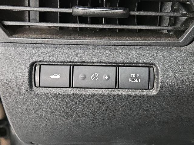 Photo of 2021 Gray Nissan Altima