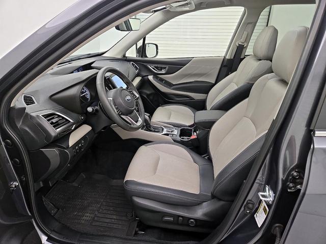 Photo of 2024 Gray Subaru Forester