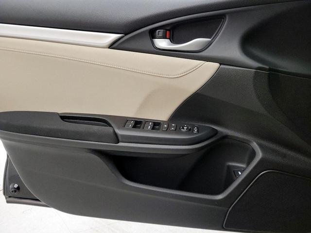 Photo of 2017 Black Honda Civic