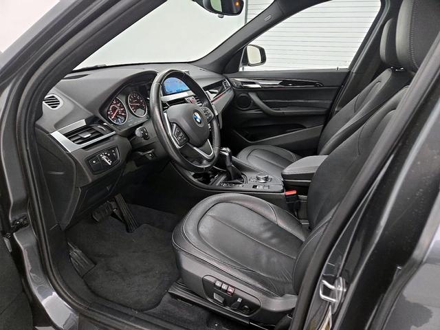 Photo of 2017 Gray BMW X1
