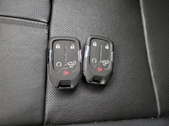 Photo of 2021 Gray Chevrolet Silverado 1500