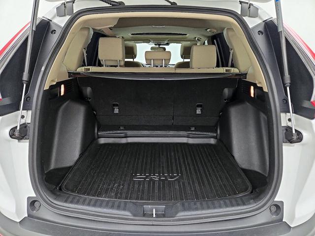 Photo of 2022 White Honda CR-V
