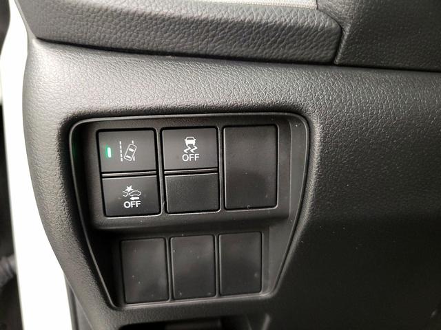 Photo of 2020 White Honda CR-V
