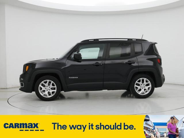 Photo of 2018 Black Jeep Renegade