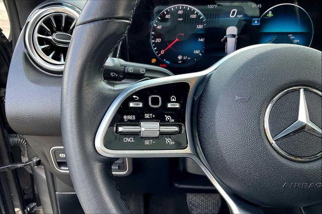 Photo of 2022 Mountain Grey Metallic Mercedes-Benz GLB 250