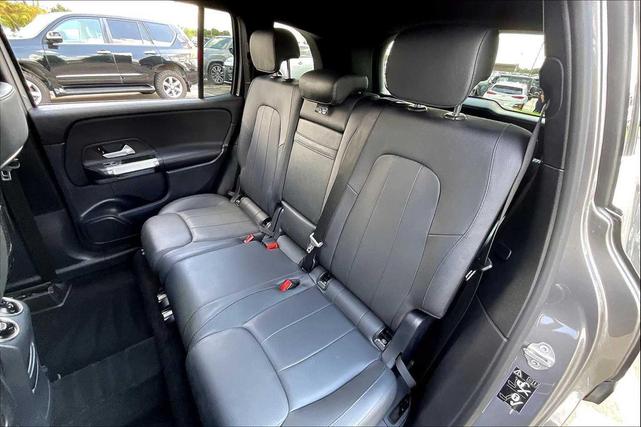 Photo of 2022 Mountain Grey Metallic Mercedes-Benz GLB 250