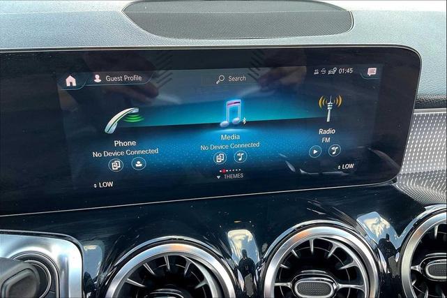 Photo of 2022 Mountain Grey Metallic Mercedes-Benz GLB 250