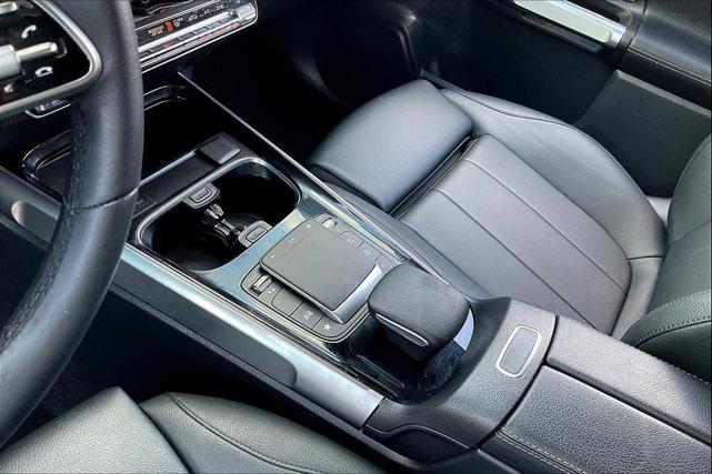 Photo of 2022 Mountain Grey Metallic Mercedes-Benz GLB 250