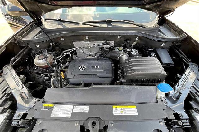 Photo of 2021 Deep Black Pearl Volkswagen Atlas