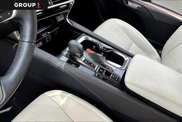 Photo of 2024 Cloudburst Gray Lexus RX 350