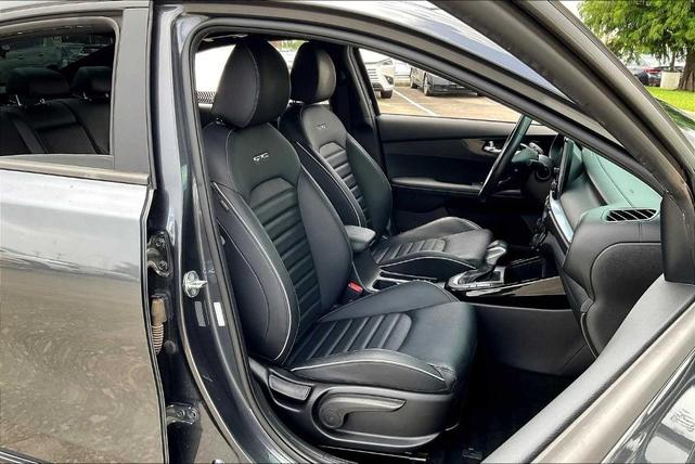 Photo of 2023 Gravity Gray Kia Forte