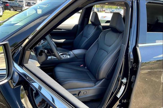 Photo of 2024 Mineral Black INFINITI QX60