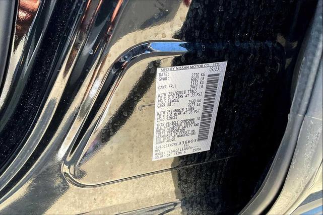 Photo of 2024 Mineral Black INFINITI QX60