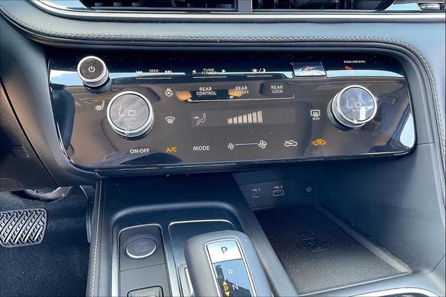 Photo of 2024 Mineral Black INFINITI QX60