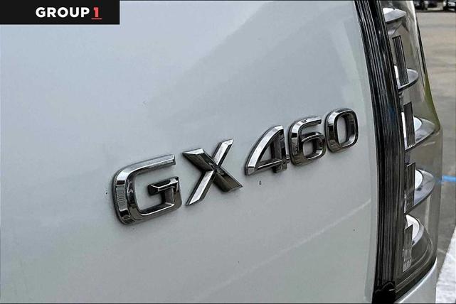 Photo of 2022 Starfire Pearl Lexus GX 460