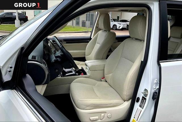 Photo of 2022 Starfire Pearl Lexus GX 460